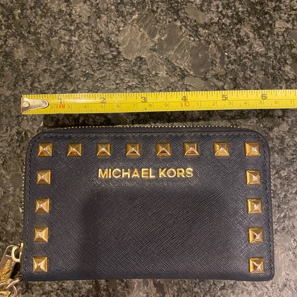 Michael Kors wallet - navy with gold soft spike trimming! Includes clutch strap - Picture 5 of 8